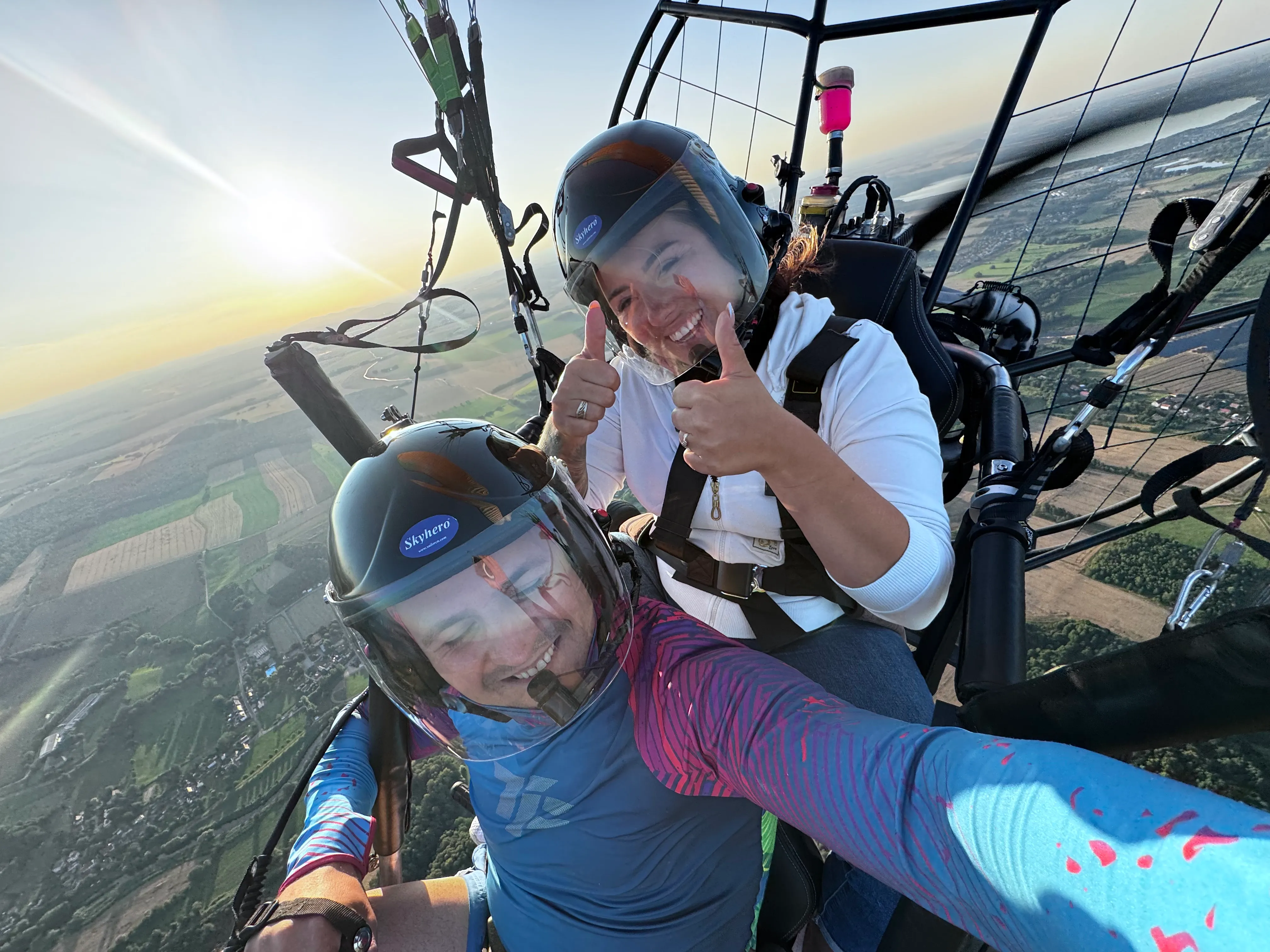 Widok z paralotni na Zgorzelec i okolice